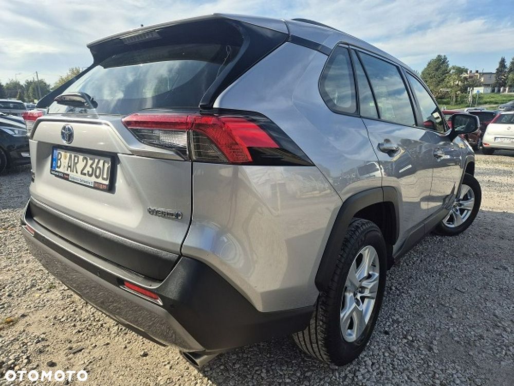 Toyota RAV4 - 3