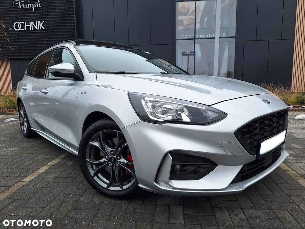 Ford Focus 1.5 EcoBoost ST-Line X - 6