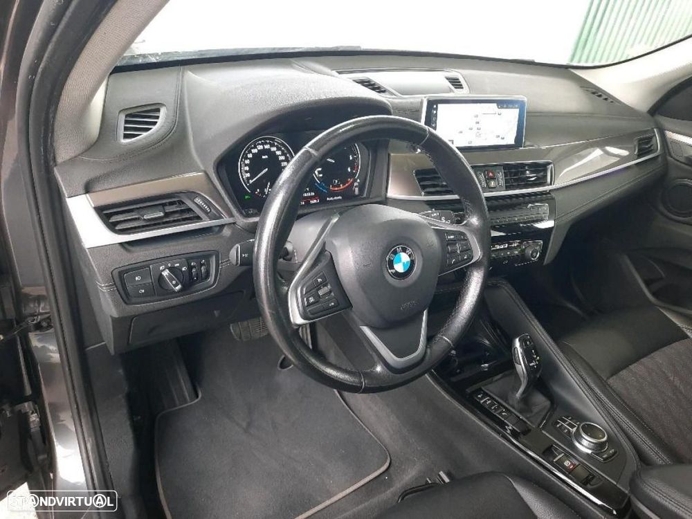 BMW X1 16 d sDrive xLine Auto - 6