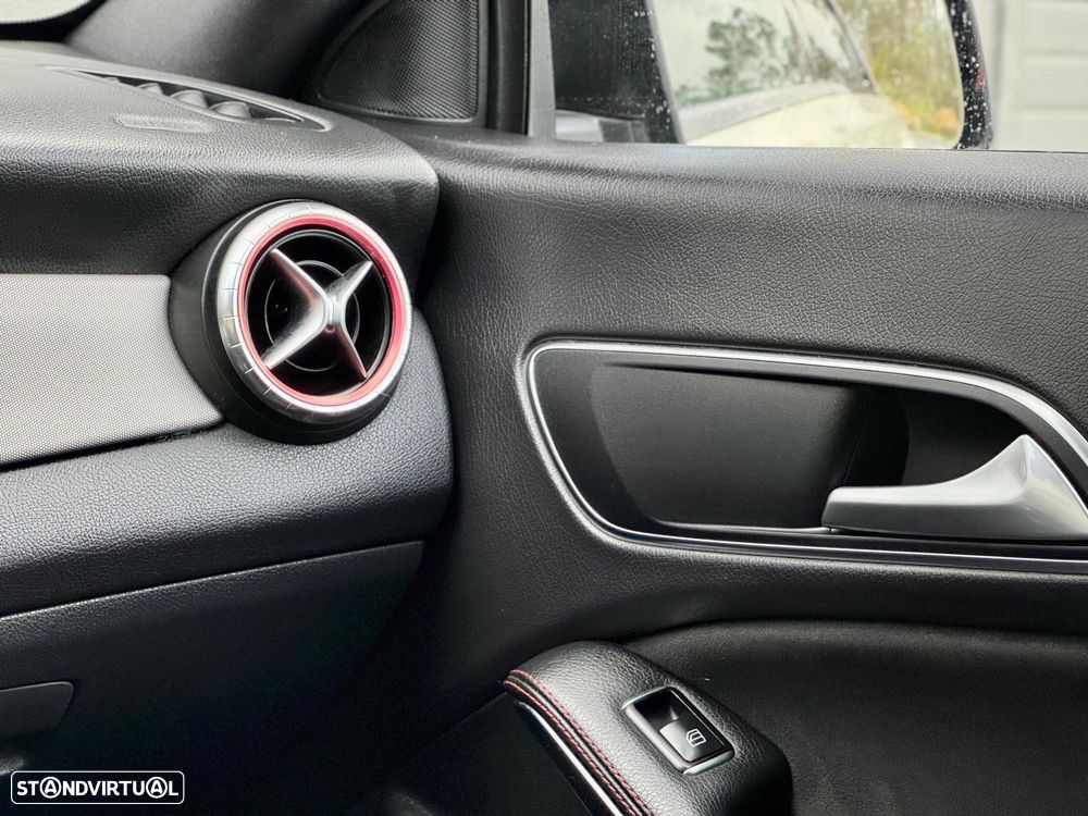 Mercedes-Benz CLA 180 d AMG Line - 41