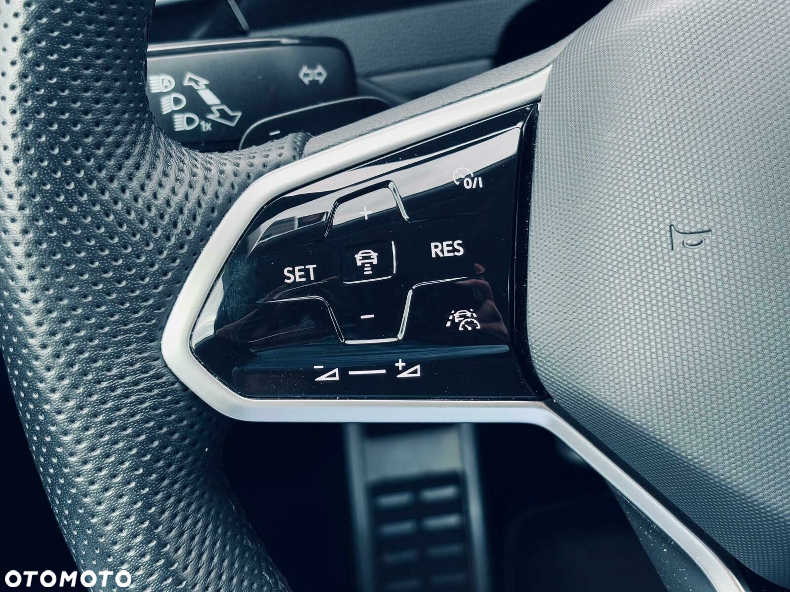 Volkswagen Arteon 2.0 TDI Elegance DSG - 25