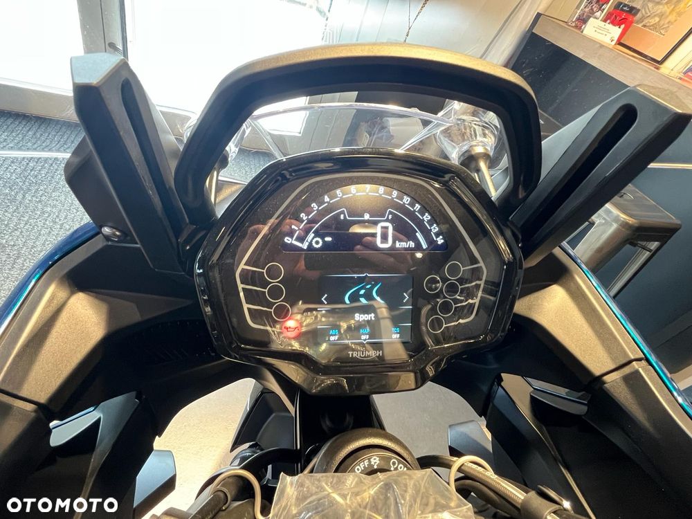 Triumph Tiger - 15