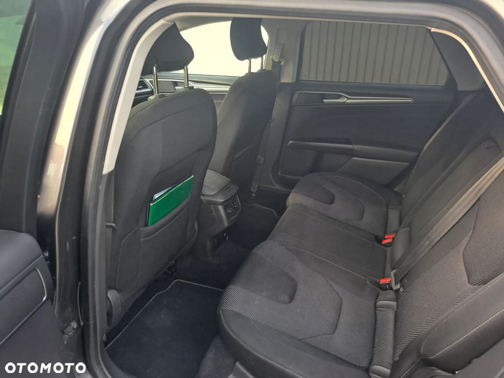 Ford Mondeo 2.0 TDCi Allrad Titanium - 12