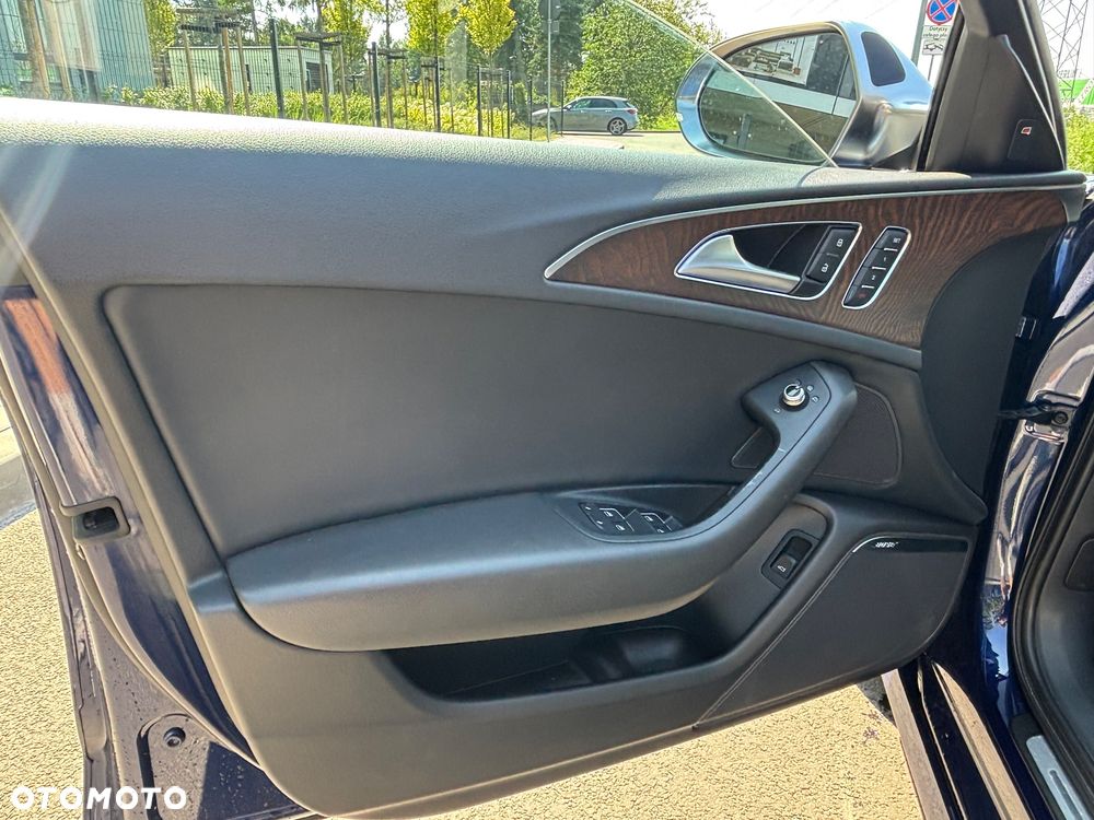 Audi S6 Limousine - 15