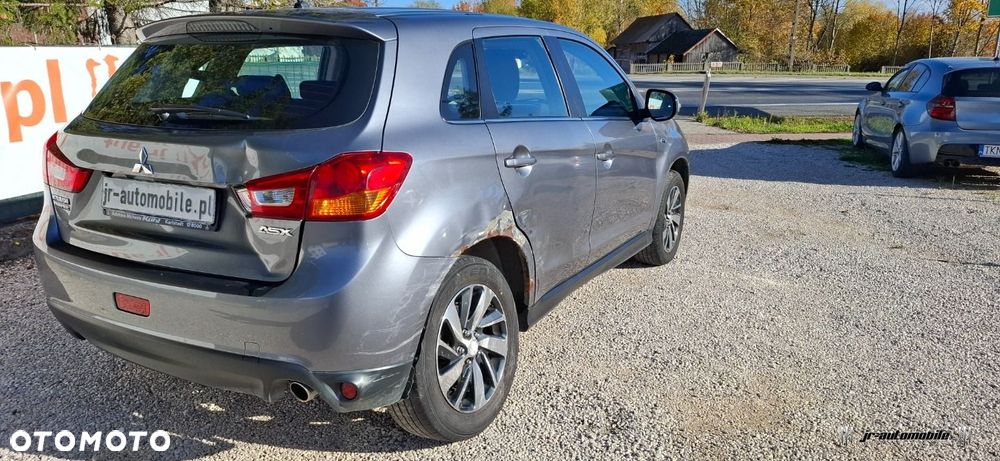 Mitsubishi ASX - 4