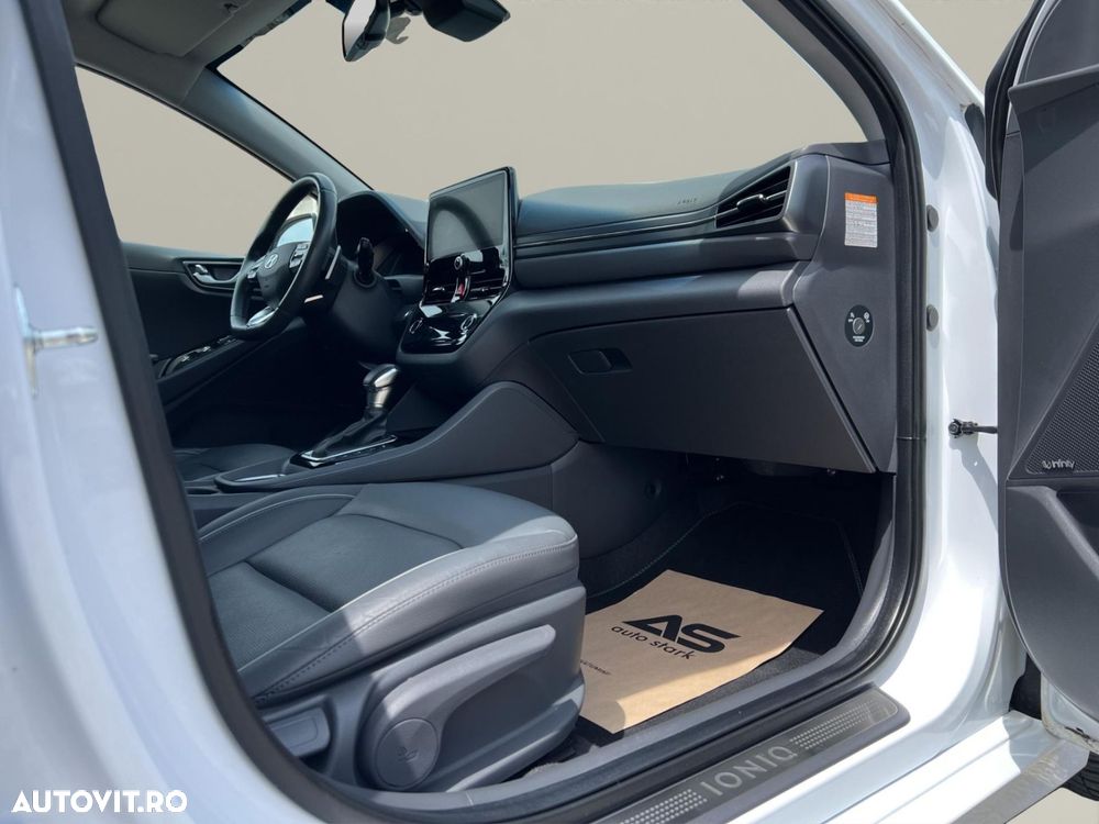 Hyundai IONIQ 1.6 141CP Exclusive - 20