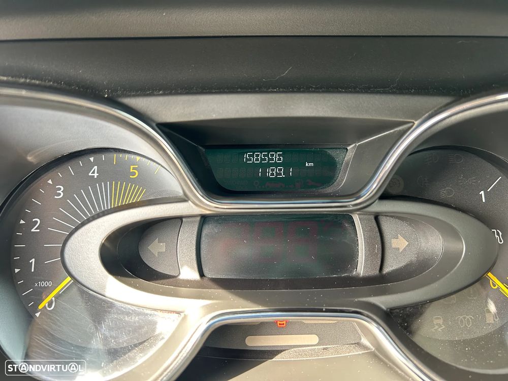 Renault Captur ENERGY dCi 90 EDC Dynamique - 12