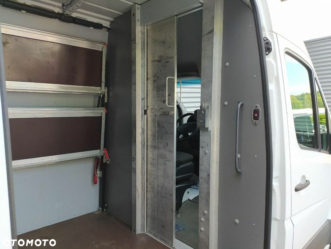 Mercedes-Benz Sprinter 314 - 28