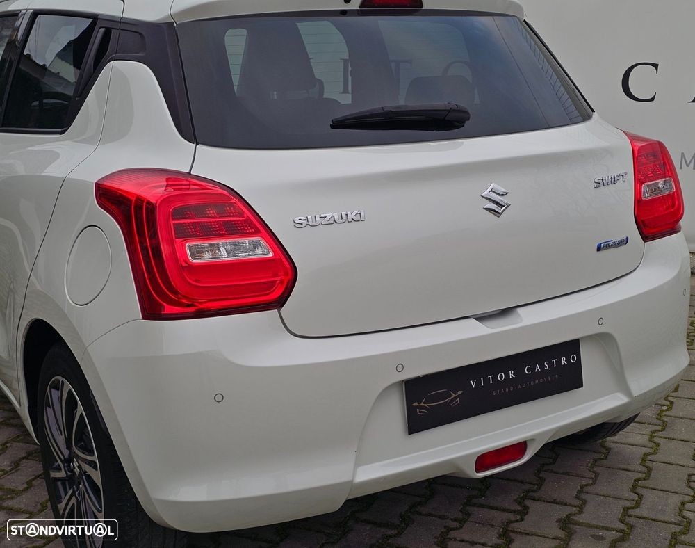 Suzuki Swift 1.2 Dualjet Hybrid CVT Comfort+ - 10