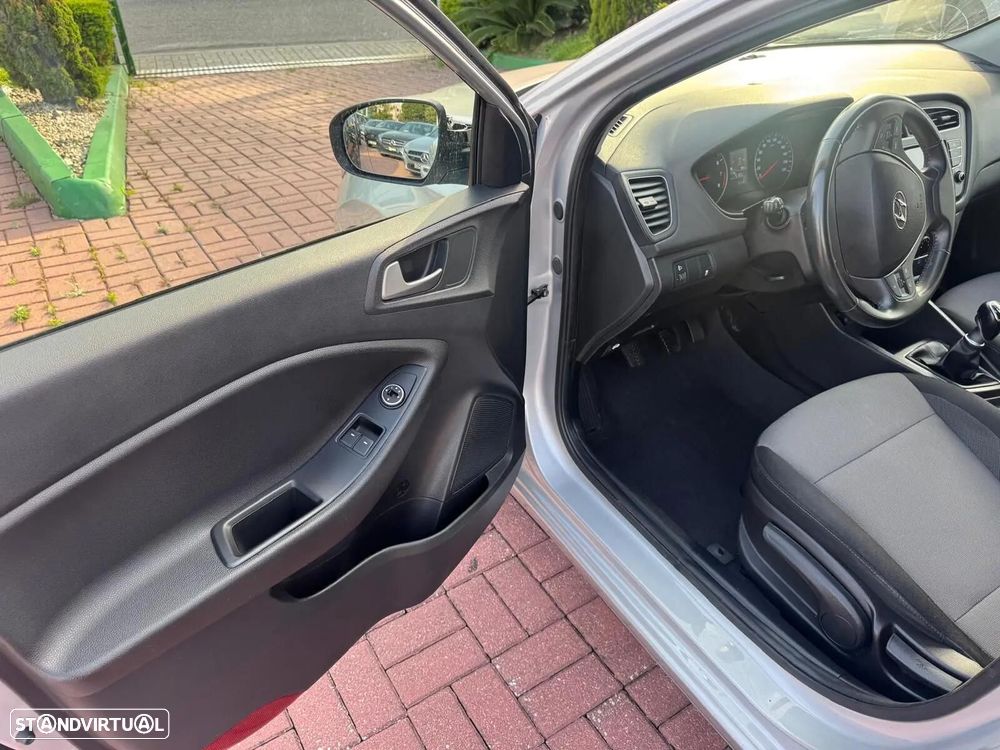 Hyundai i20 1.0 T-GDI Style DCT - 16
