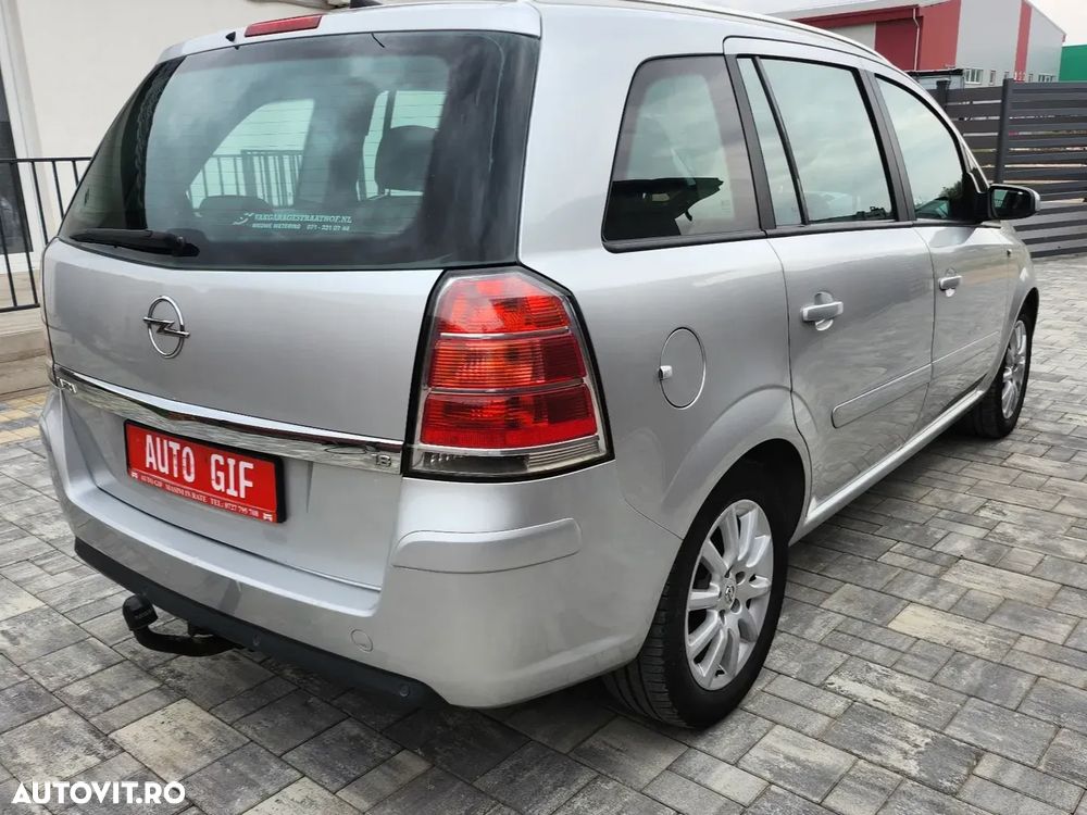 Opel Zafira 1.8 Easytronic Cosmo - 5