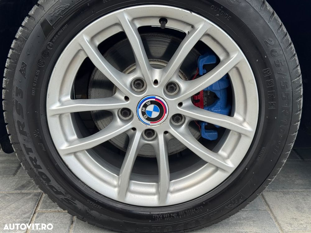 BMW Seria 1 118d xDrive - 11