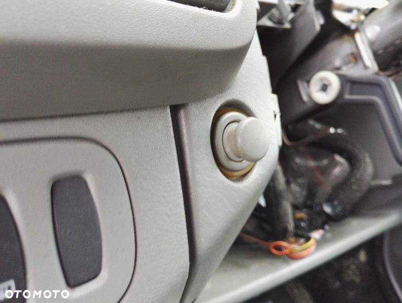 włącznik podgrzewania szyby trafic vivaro 07-14 - 13