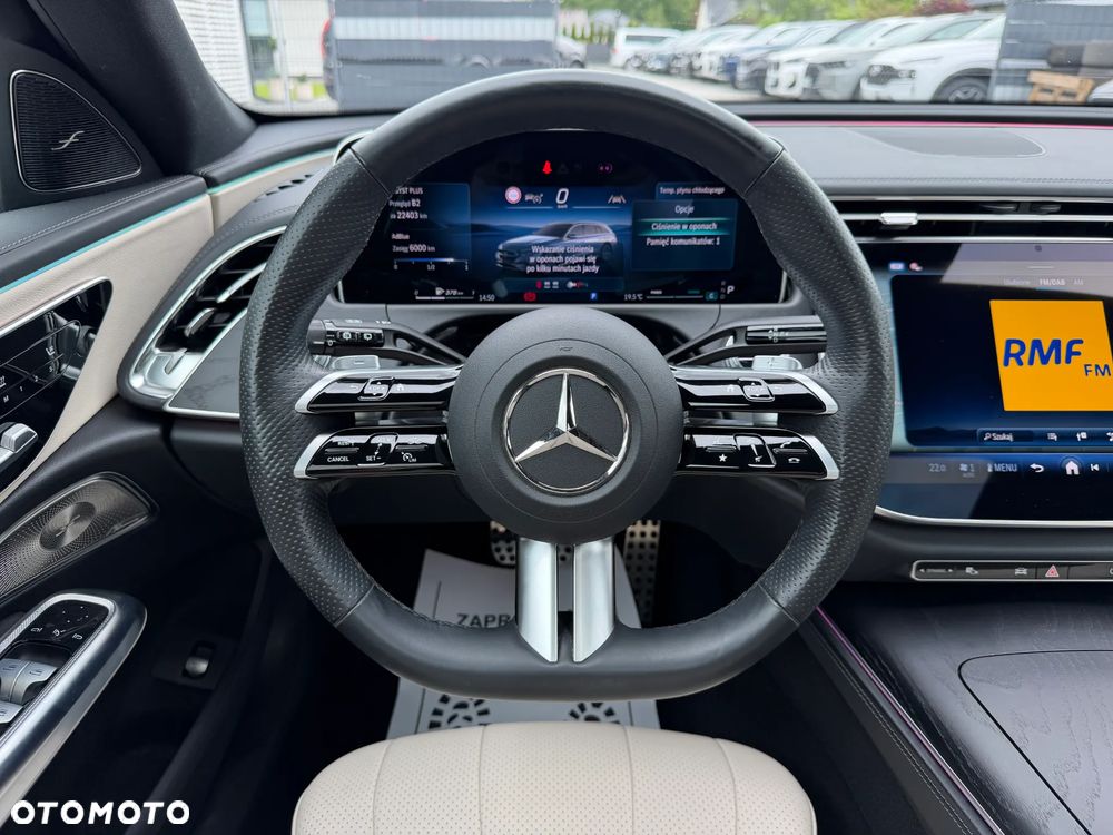 Mercedes-Benz Klasa E 220 d mHEV AMG 9G-Tronic - 38