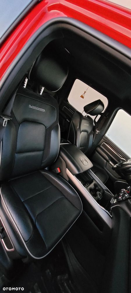 RAM 1500 Crew Cab Shortbed Laramie - 17