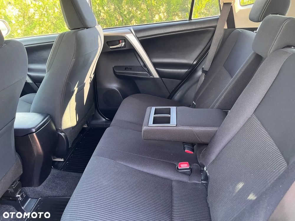 Toyota RAV4 2.2 D-4D Premium - 5