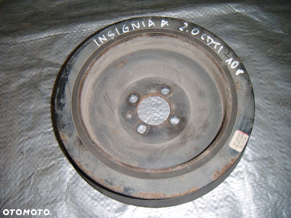 opel insignia a 2.0 cdti 10r koło pasowe  55563401 - 1