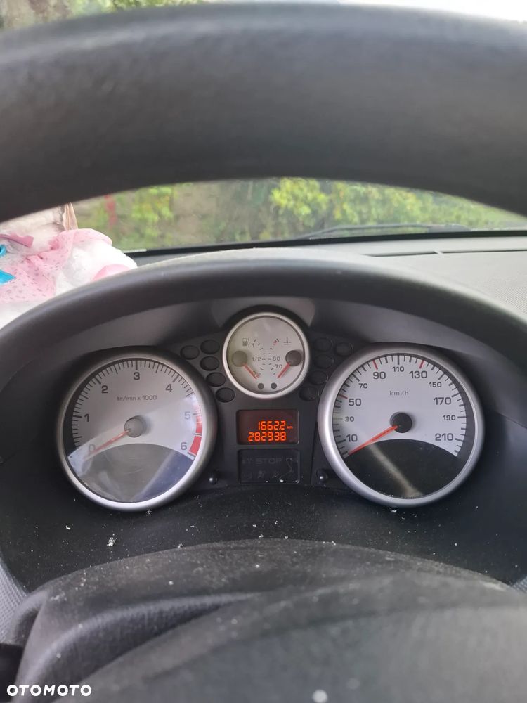 Peugeot 206 plus - 5