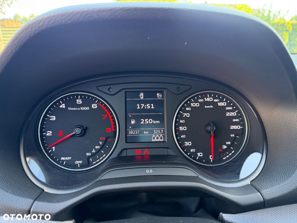 Audi Q2 35 TFSI - 34