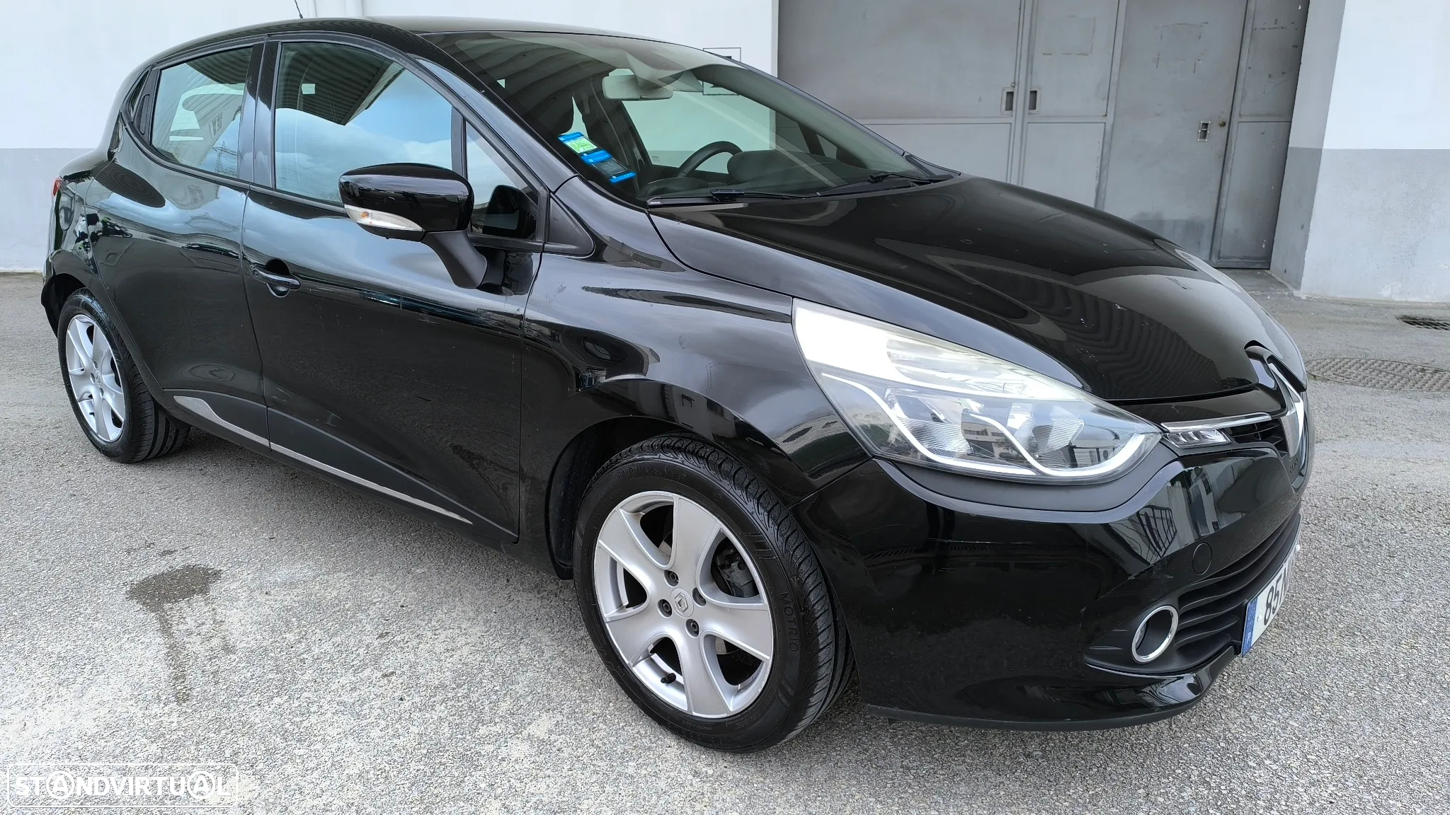 Renault Clio 0.9 TCE Dynamique S - 28