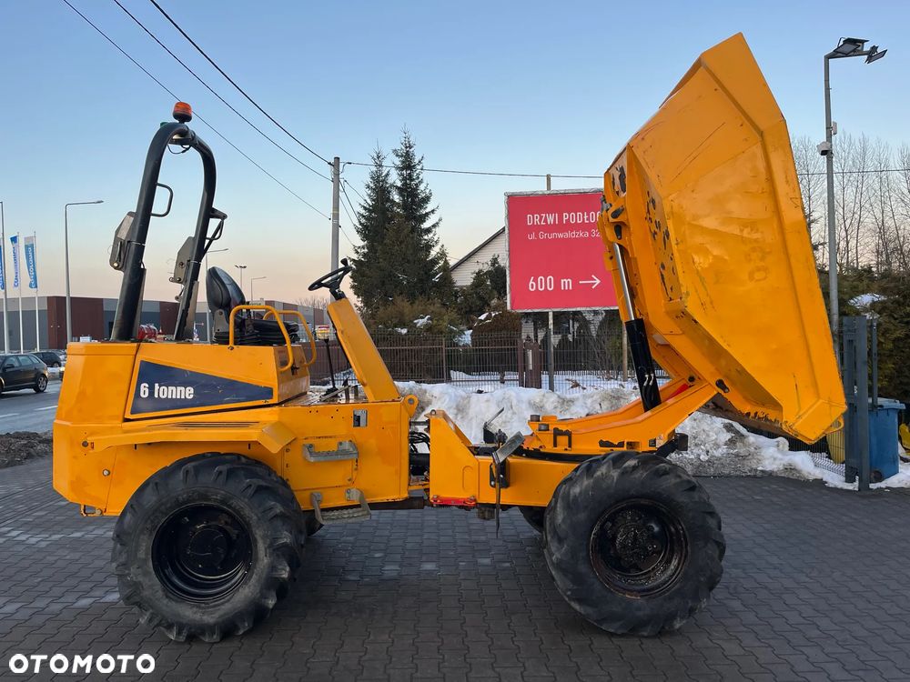 Thwaites Mach 2062 - 8