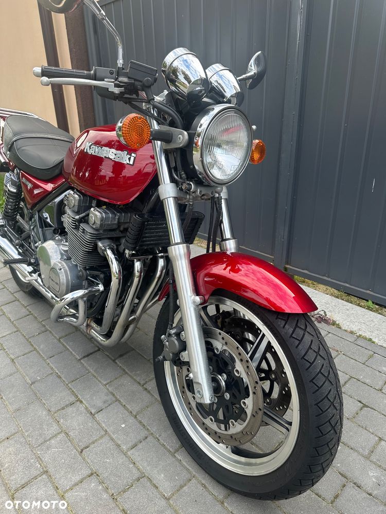 Kawasaki Zephyr - 10