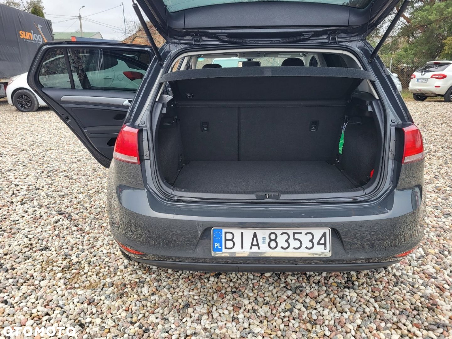 Volkswagen Golf - 9