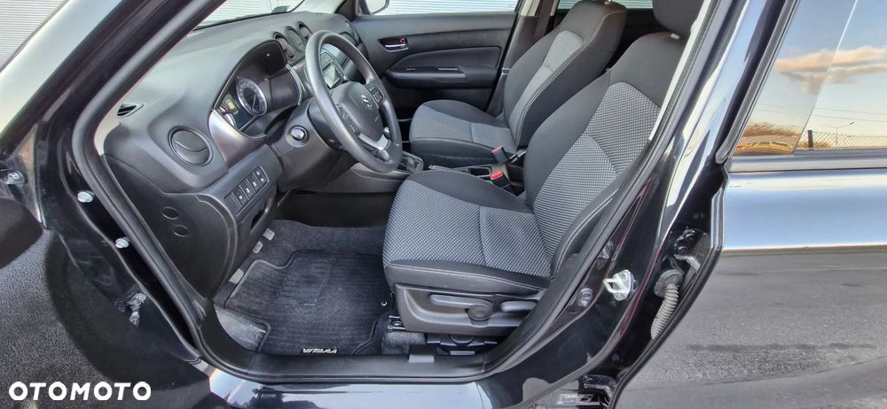 Suzuki Vitara 1.4 Boosterjet SHVS Comfort Plus 2WD - 27