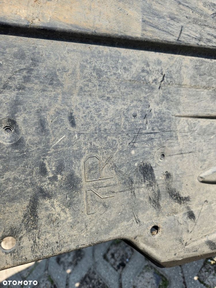 TOYOTA PRIUS IV 16- OSŁONA PODWOZIA ŚRODKOWA PRAWA 58165-47030 - 5