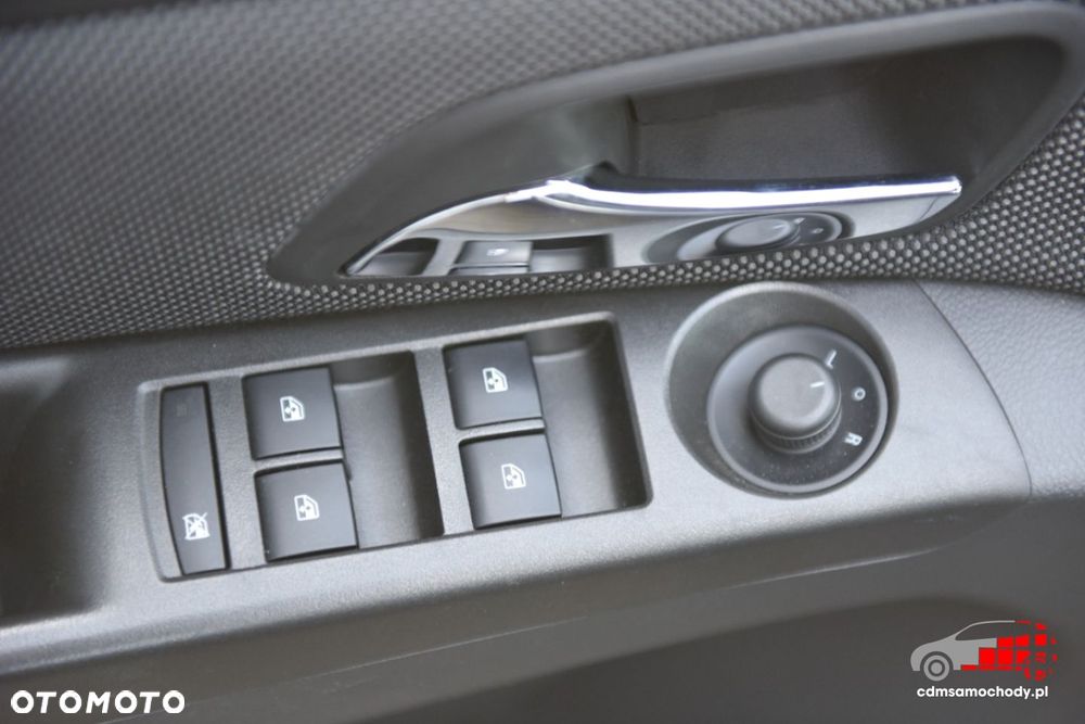 Chevrolet Cruze - 16