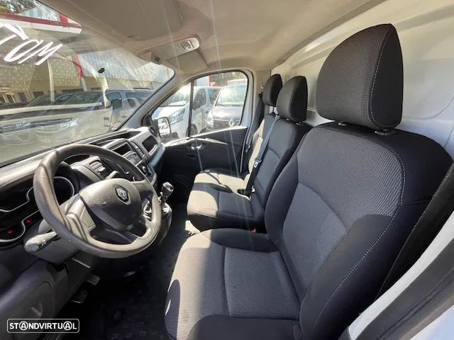 Renault TRAFIC 2.0 120cv LONGA - 8