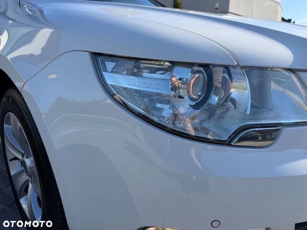 Skoda Superb 2.0 TDI Elegance - 15