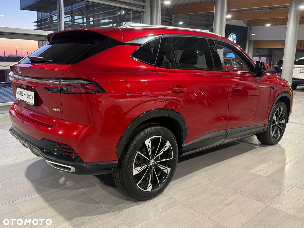 MG HS Hybrid+ - 12
