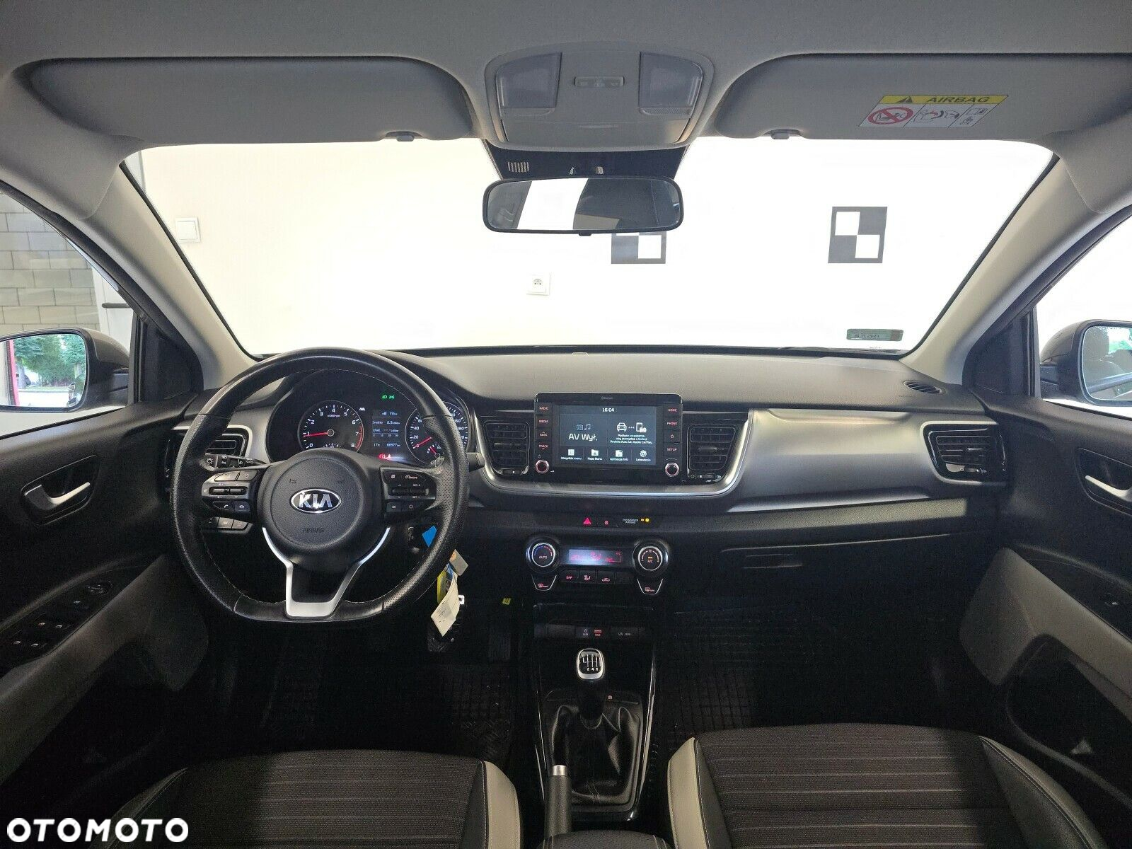 Kia Stonic - 10