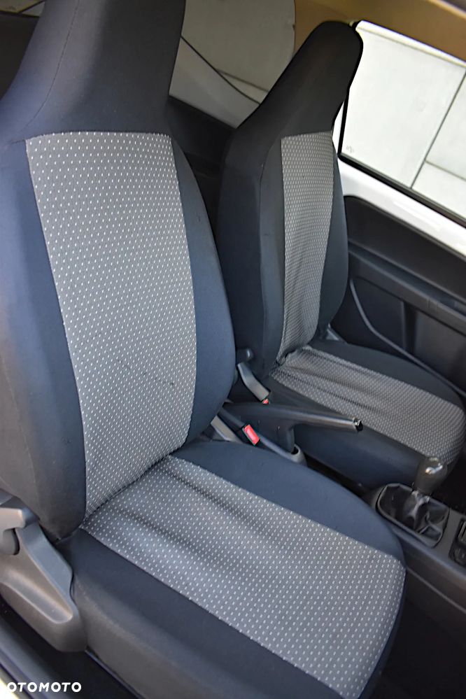 Volkswagen up! 1.0 Take - 23