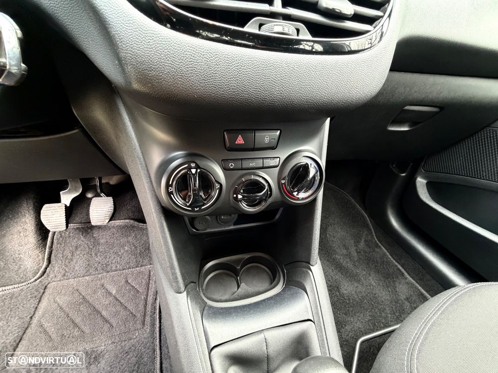 Peugeot 208 PureTech 82 Start & Stop Style - 28