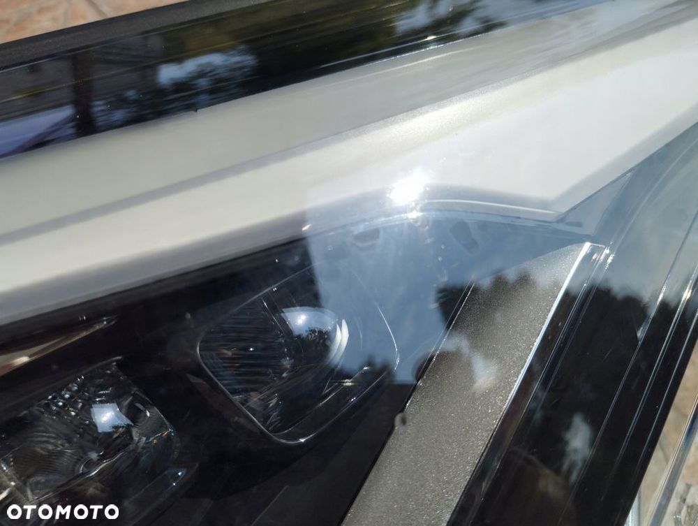Lampa prawa Full LED Toyota C-HR LIFT 2019-^ 81130-F4280-00 - 4