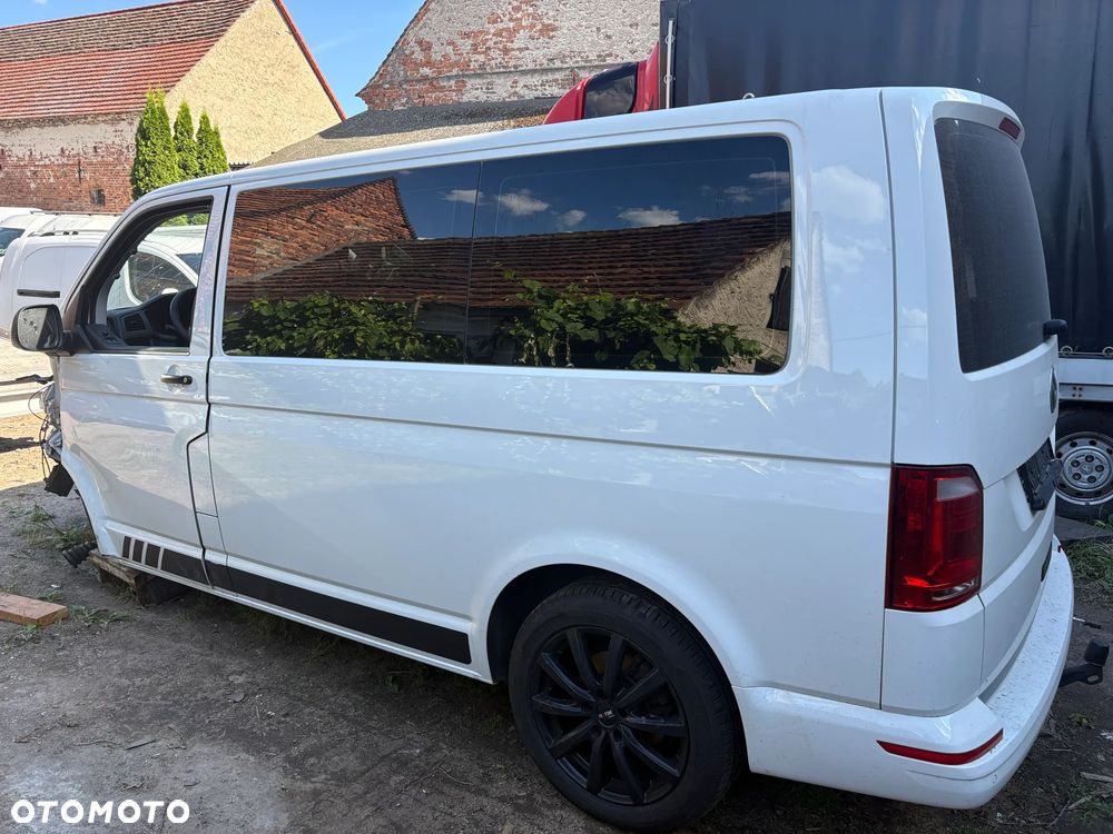 Volkswagen Multivan - 6