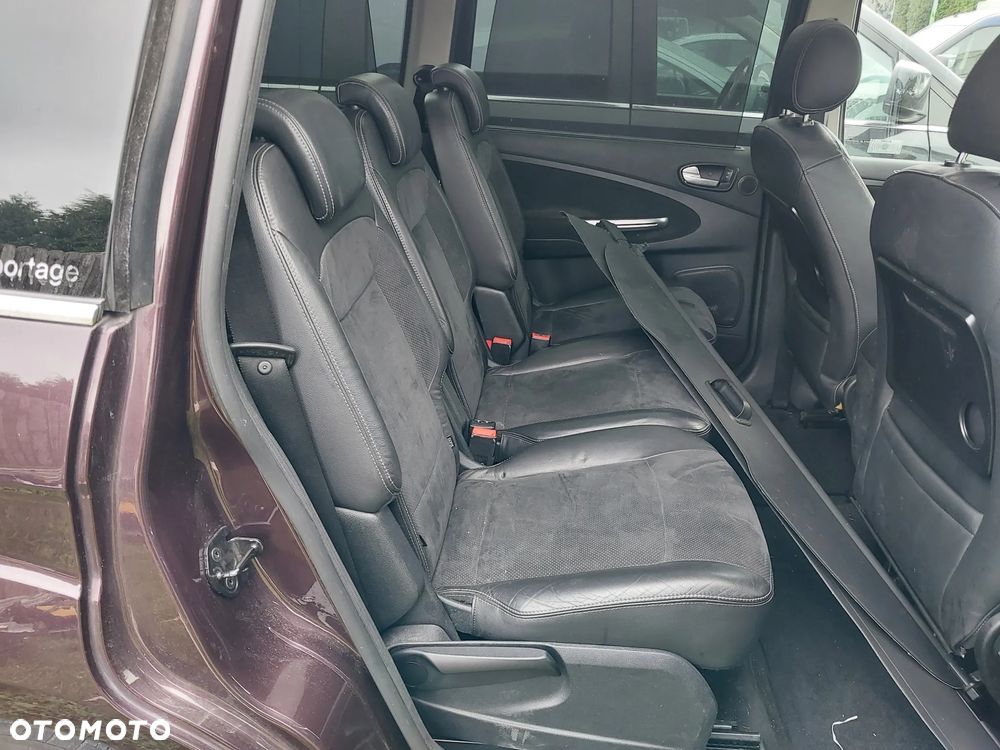 Ford Galaxy - 6