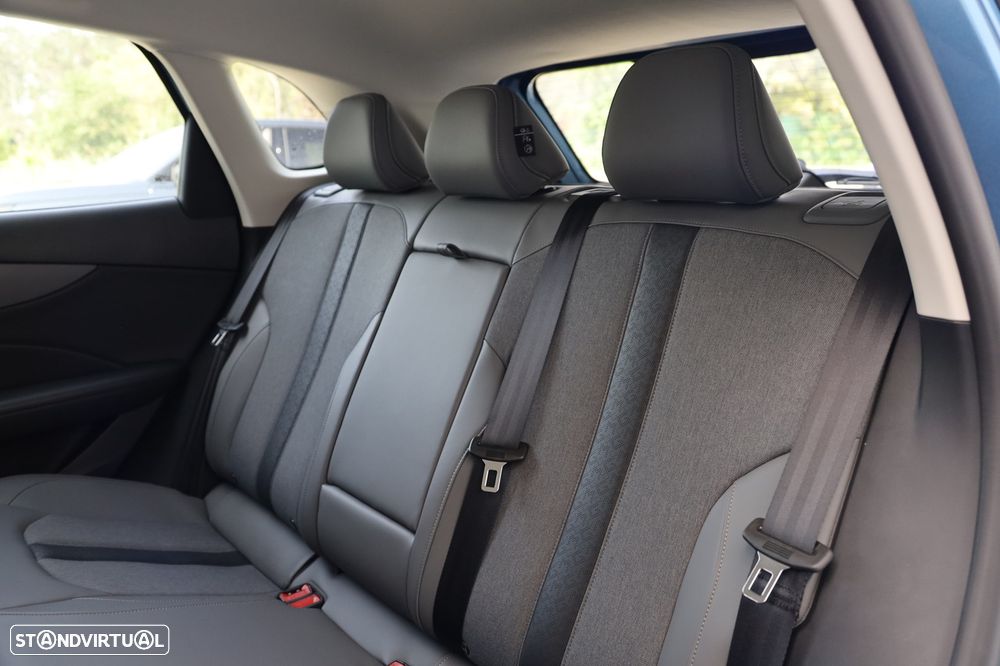 MG MGS5 EV 64 kWh Luxury - 10