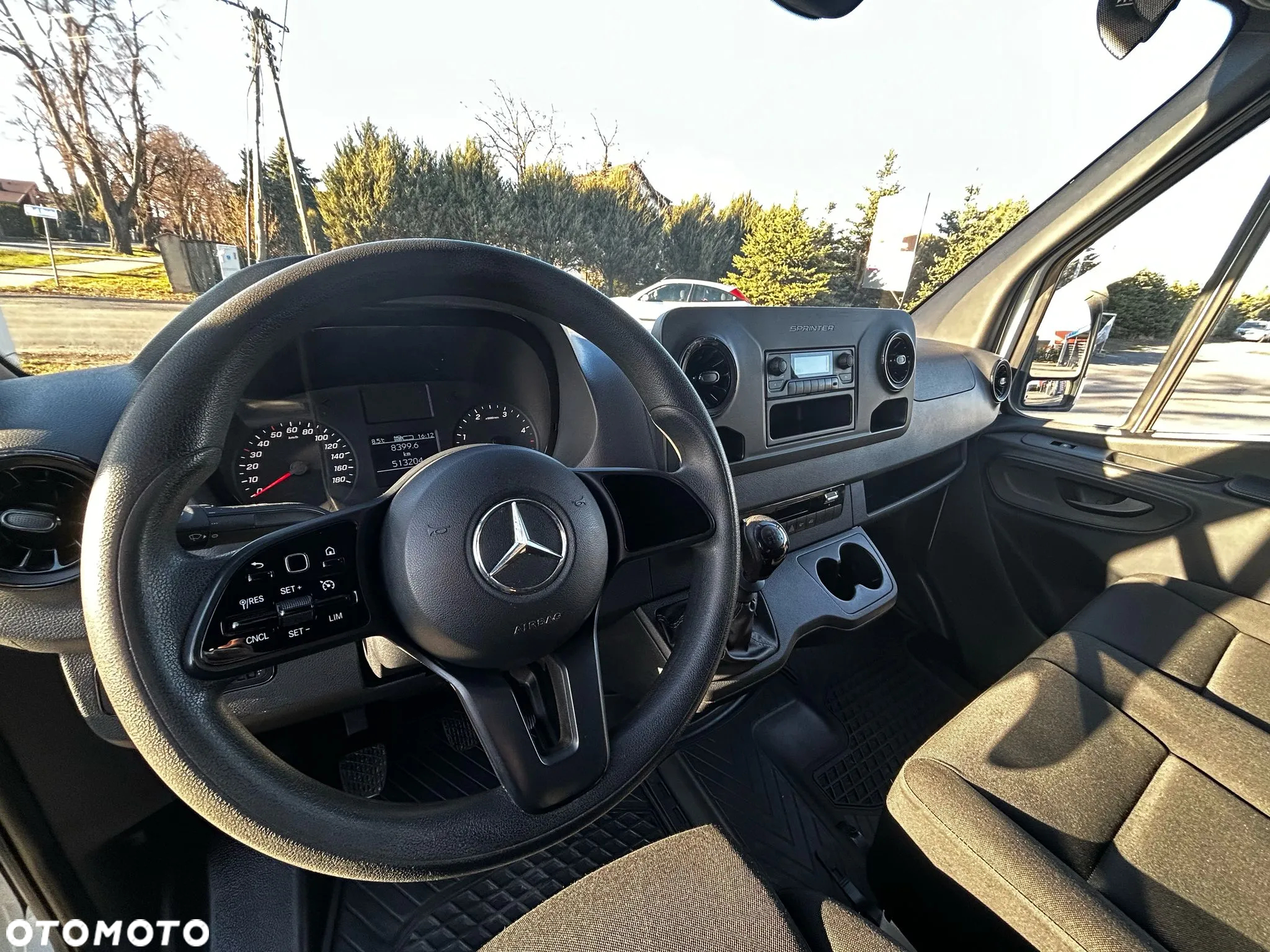 Mercedes-Benz SPRINTER - 12