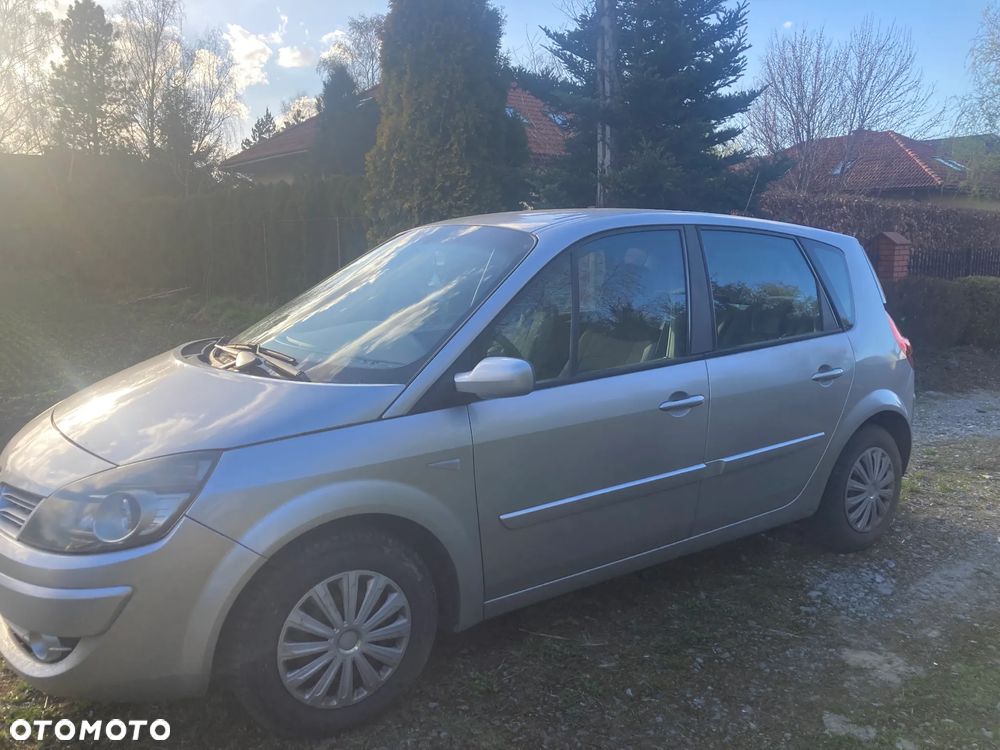 Renault Scenic - 4