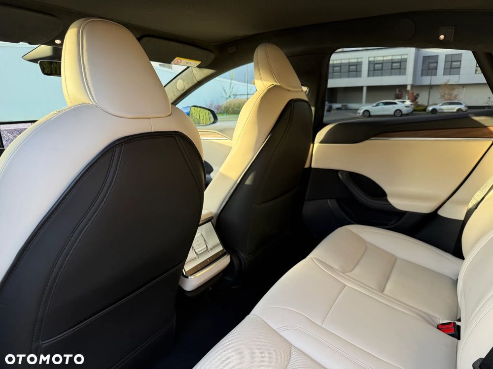 Tesla Model S Long Range AWD - 25