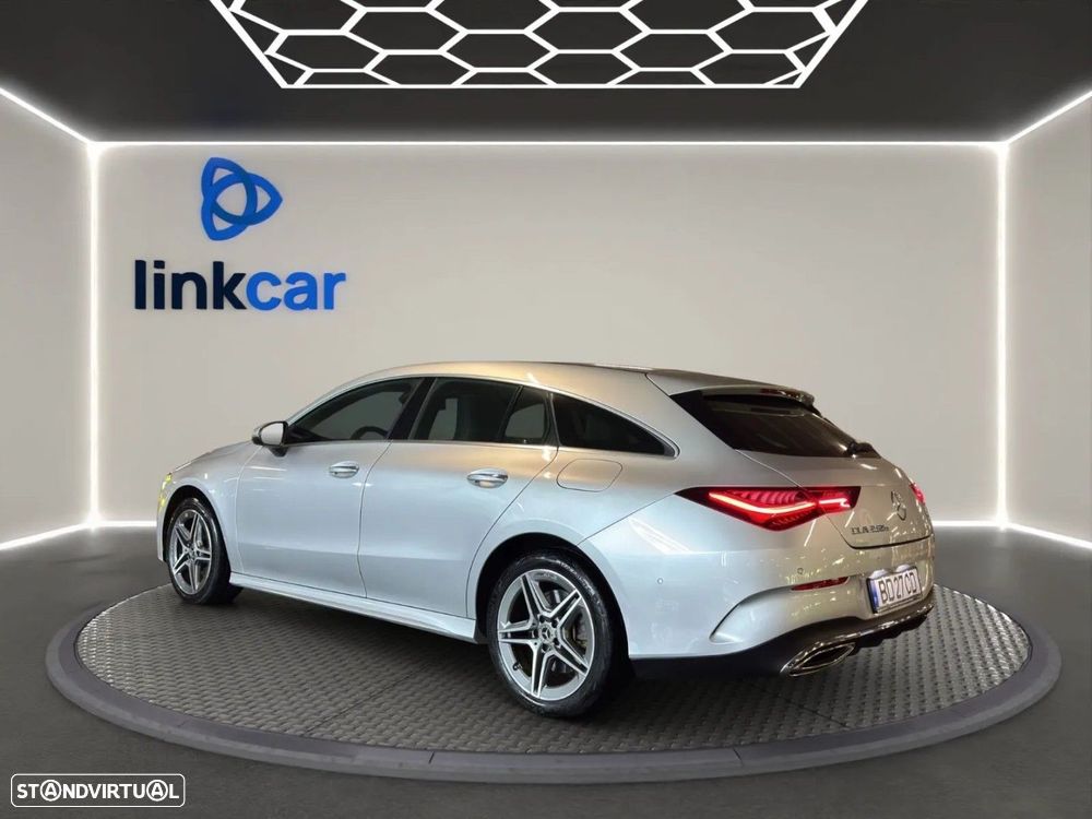 Mercedes-Benz CLA 250 e Shooting Brake AMG Line - 6