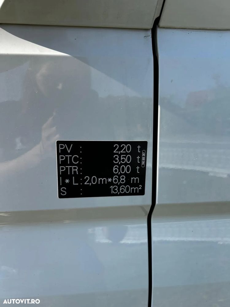 Volkswagen Crafter - 11