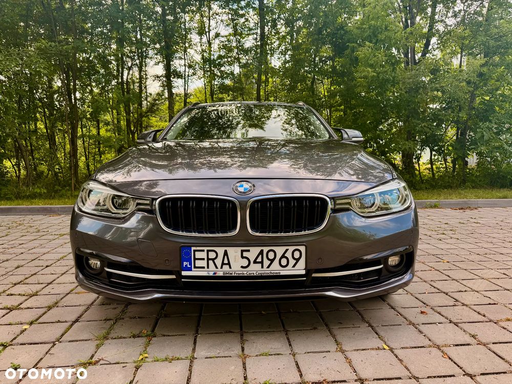 BMW Seria 3 318d Sport Line - 2