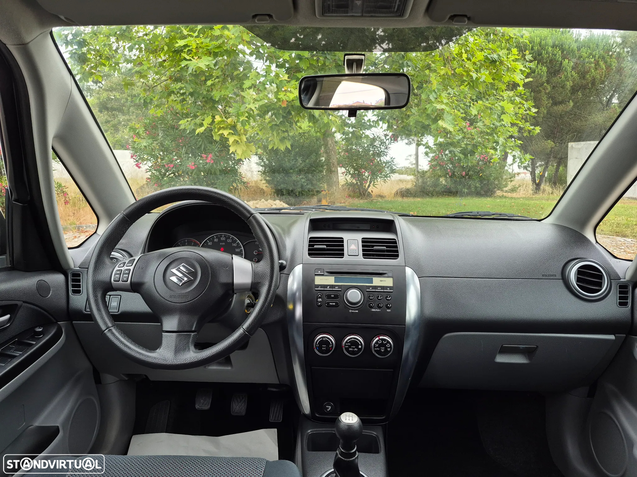 Suzuki SX4 1.5 GLX Outdoor Line - 11