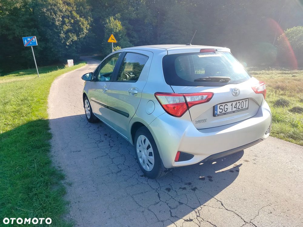 Toyota Yaris 1.5 Active - 5