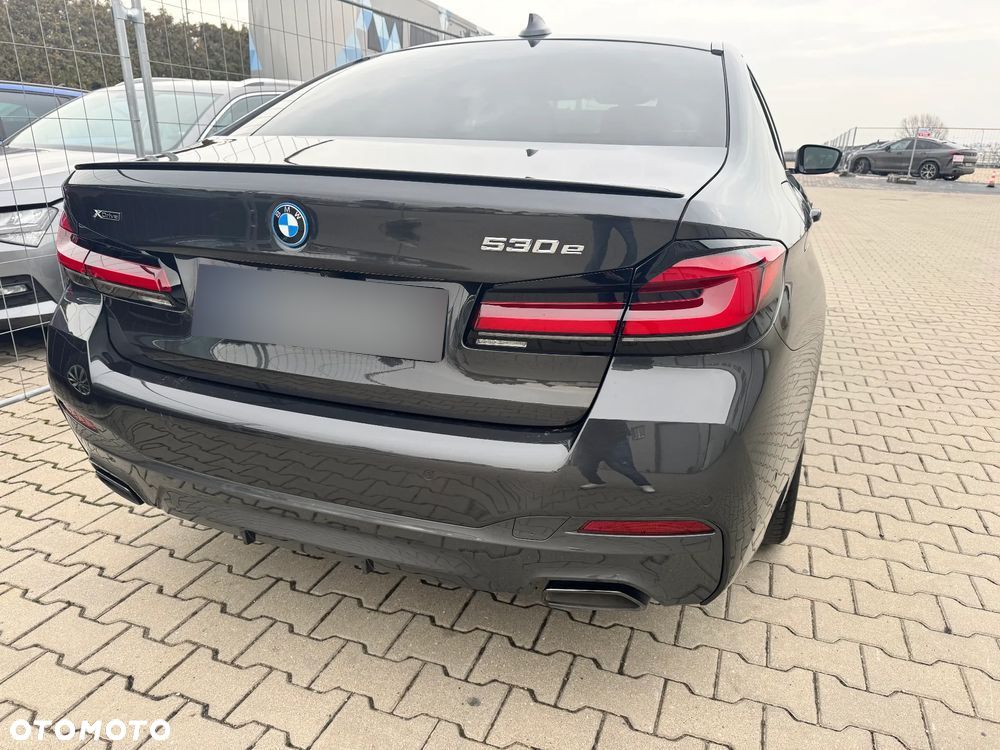 BMW Seria 5 ver-530e-xdrive-m-sport-sport - 6