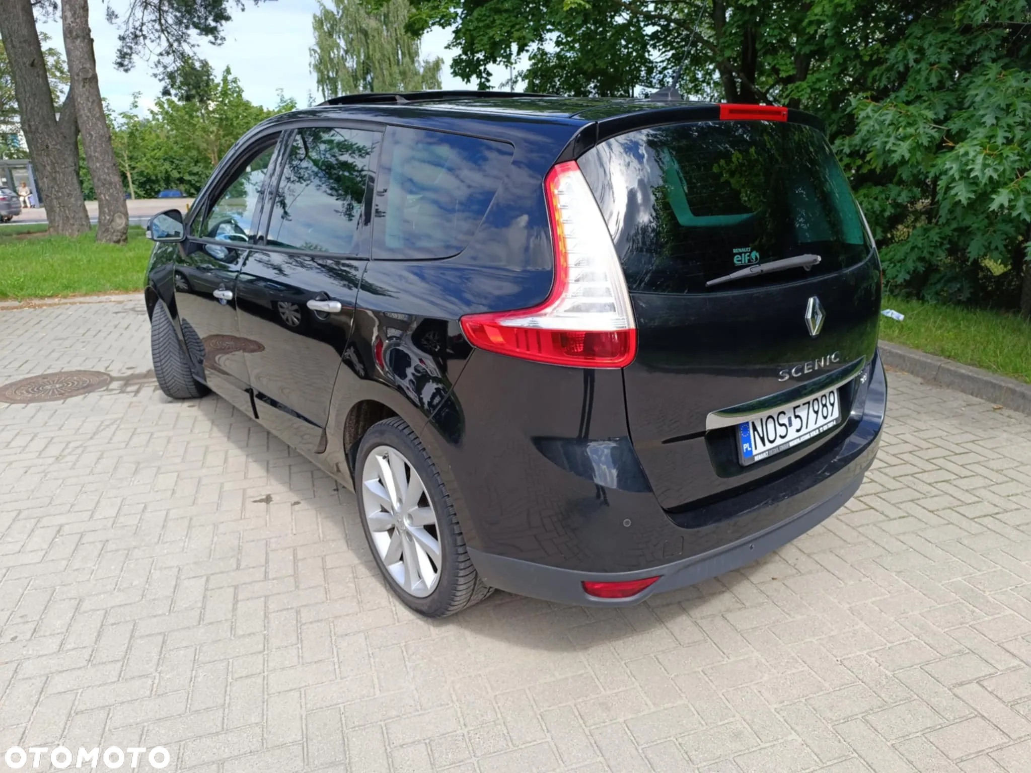 Renault Scenic 2.0 dCi Privilege - 6
